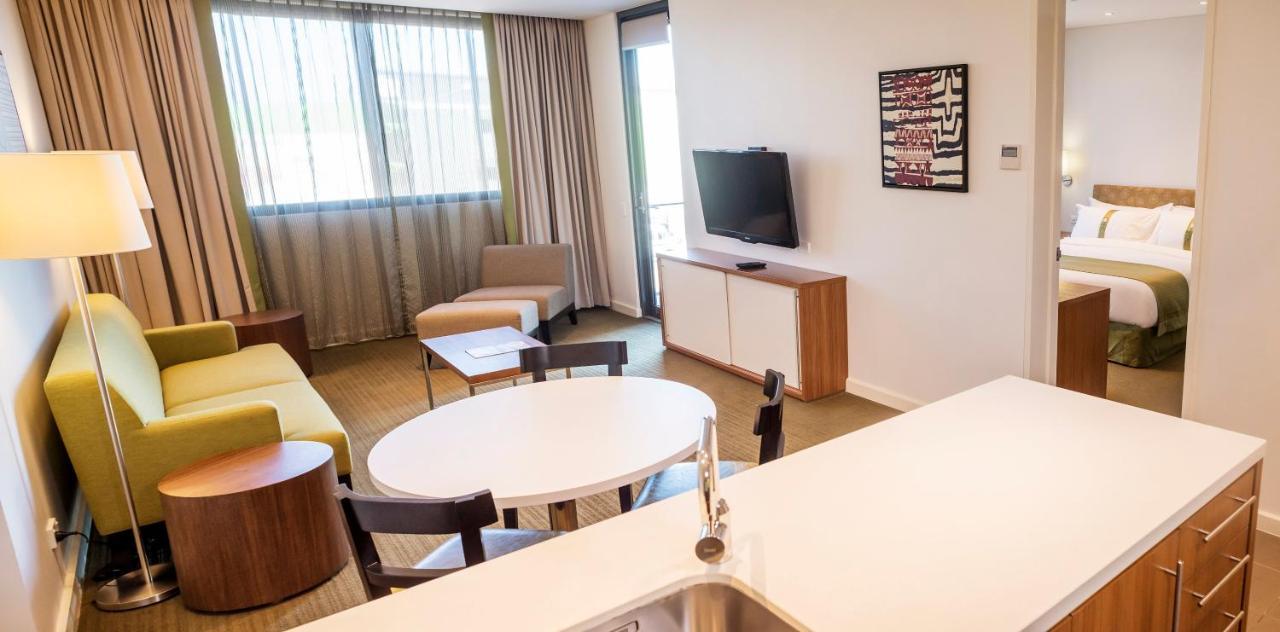 Holiday Inn & Suites Port Moresby By Ihg Exterior foto
